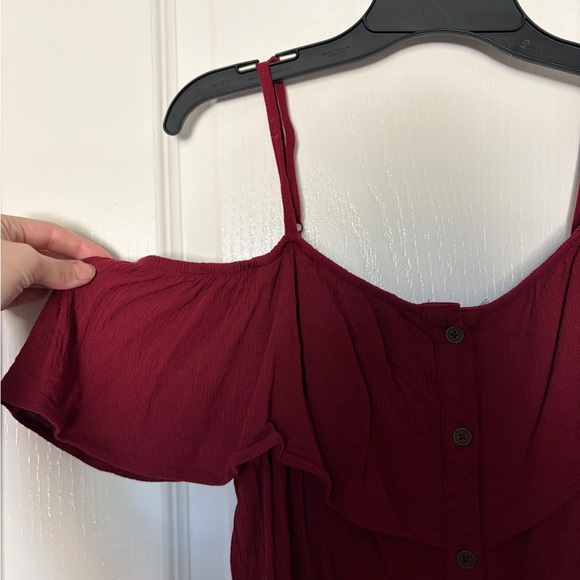 Mossimo Supply Co. Burgundy Button-Front Cold-Shoulder Midi Dress - Picture 3 of 4